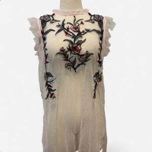Jessica Simpson Cream Floral Embroidered Blouse
